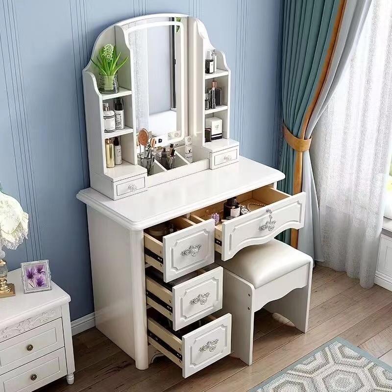 Desk Setup Simple - Meja Rias Kayu Modern Putih dan